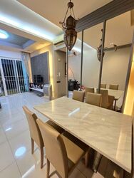 Waterfront Waves (D16), Condominium #568686151